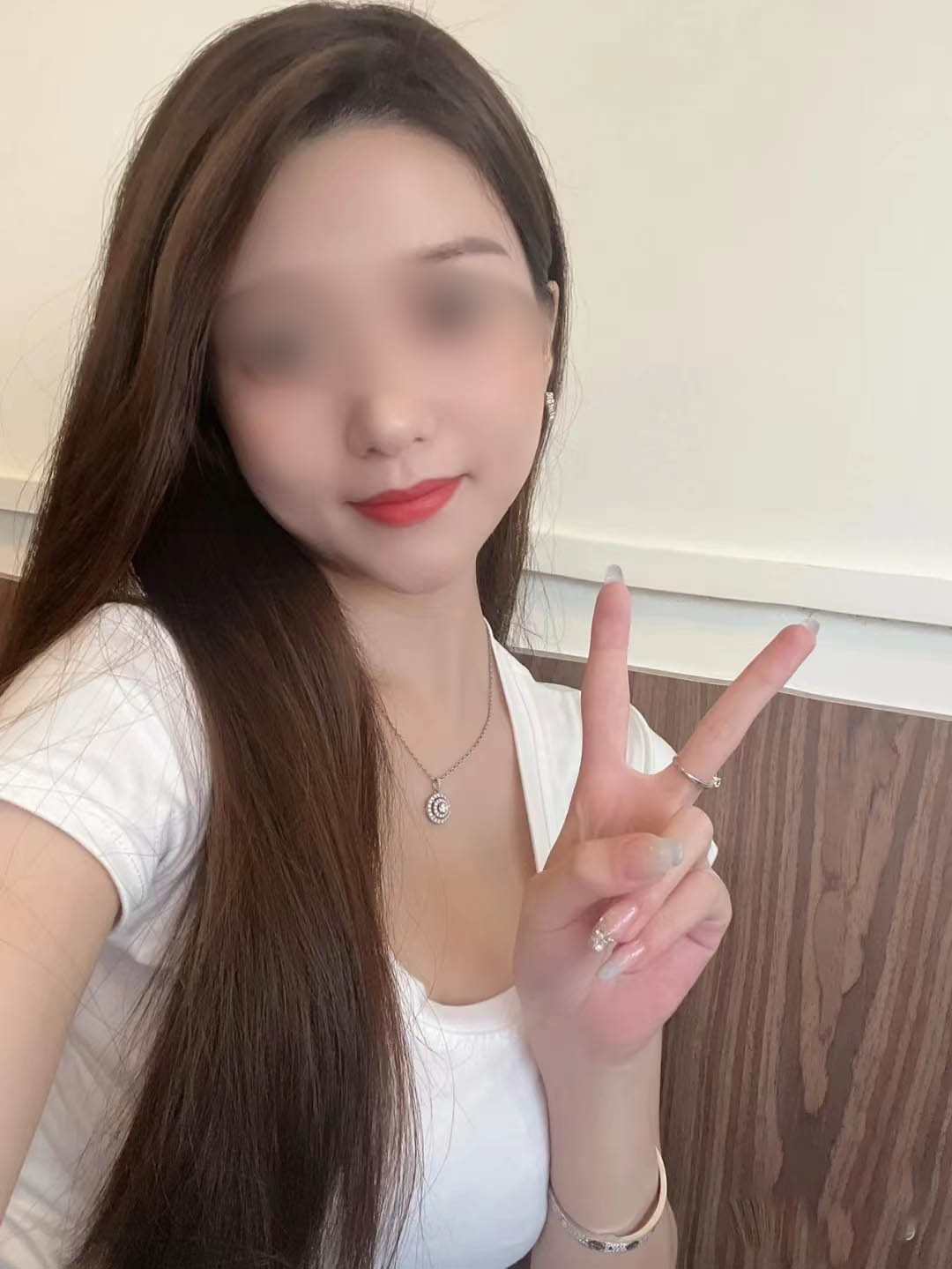 神奈川の安価なお店で20代後半のむっちり嬢N〇と本格的マッサージ