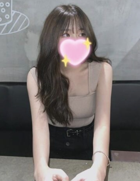 小池栄◯似の巨乳嬢が本気逝き