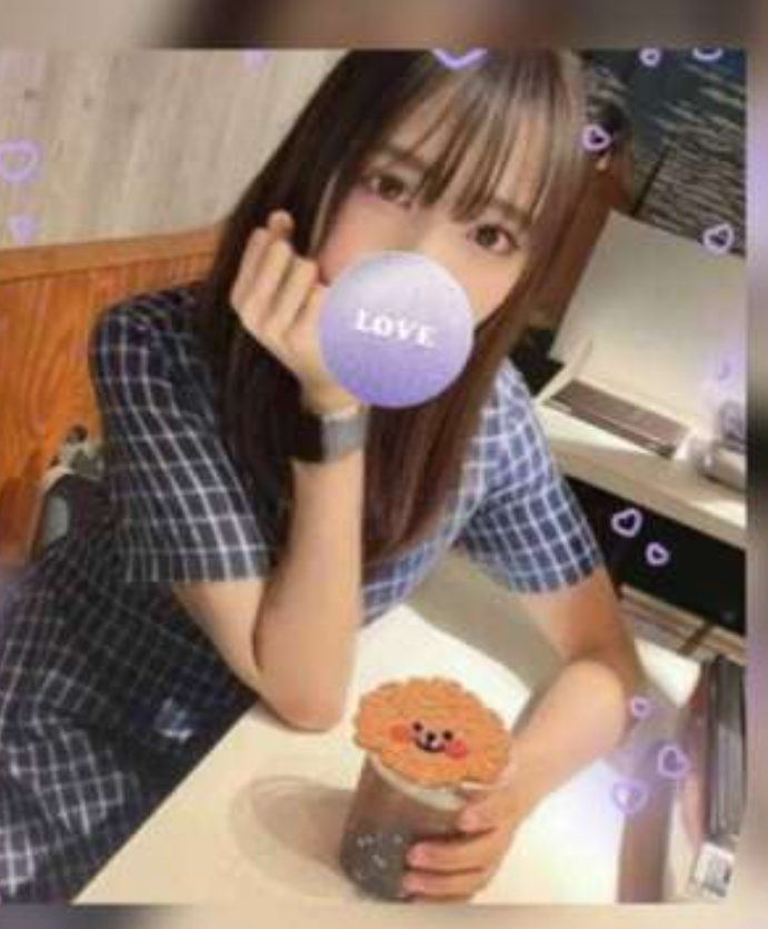 スレンダーな褐色レディは、サービス濃厚