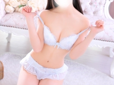 東京・新宿区のデリヘル｜デザインプリズム 新宿 りおな 18歳Cカップ、耳ひとつで主導権が消えた夜