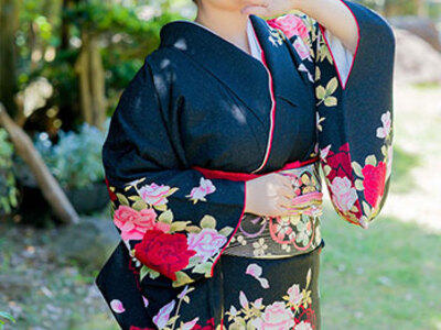 【吉原ソープ】シャトーペトラのかすみ、108cmを背中で受けるマットに10年目で唸らされた